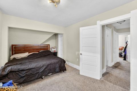 Tiny photo for 1501 Fernwood Avenue, Toledo, OH 43607 (MLS # 10002900)