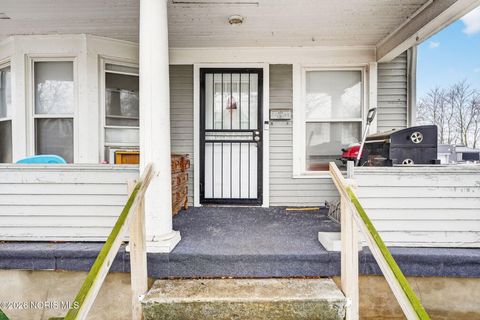 Tiny photo for 1501 Fernwood Avenue, Toledo, OH 43607 (MLS # 10002900)