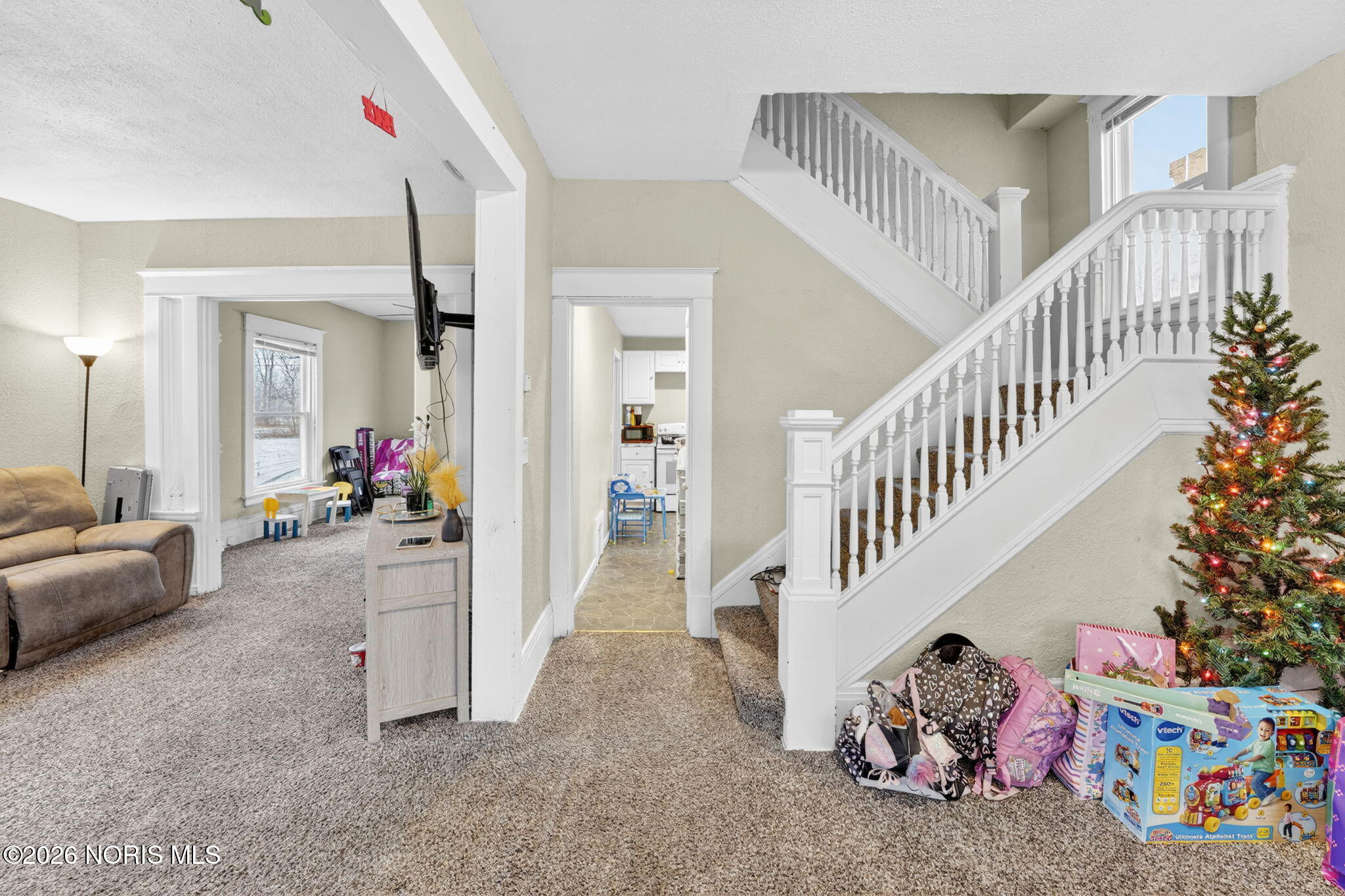 1501 Fernwood Avenue