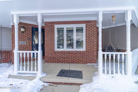 Tiny photo for 1308 Oaktree Court, Oregon, OH 43616 (MLS # 10003883)