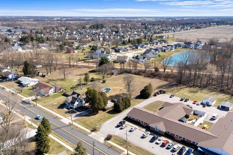 Tiny photo for 11215 Waterville Street, Whitehouse, OH 43571 (MLS # 10004938)