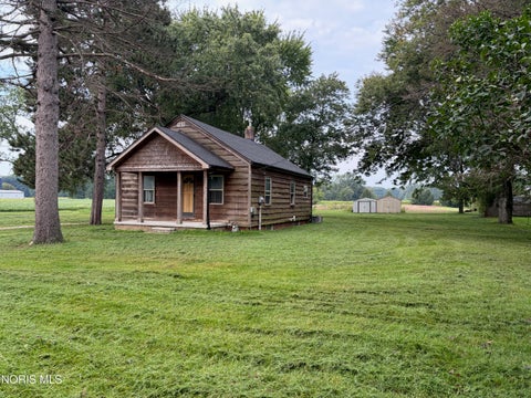 Tiny photo for 6531 County Road 2, Swanton, OH 43558 (MLS # 10013173)