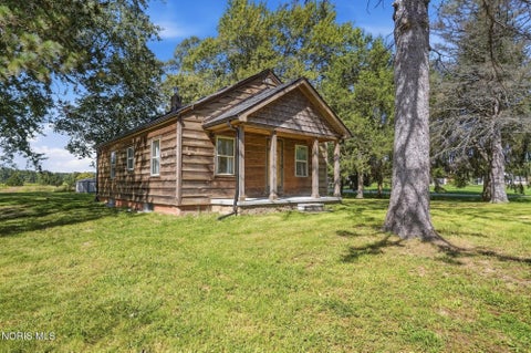 Photo of 6531 County Road 2, Swanton, OH 43558 (MLS # 10013173)