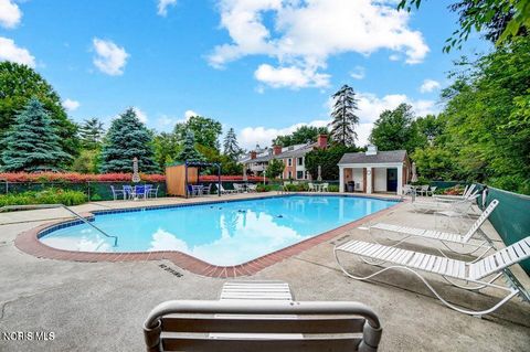 Photo of 5679 Monroe Street #Building 3 Unit 702, Sylvania, OH 43560 (MLS # 10005251)