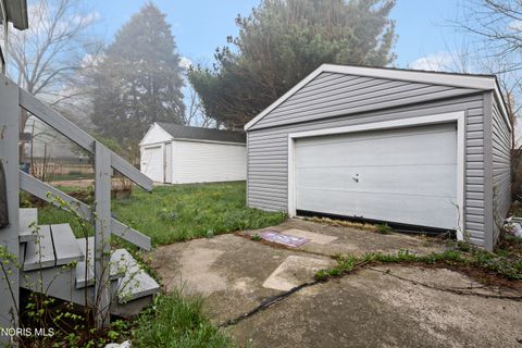 Tiny photo for 1810 Brussels Street, Toledo, OH 43613 (MLS # 10007226)