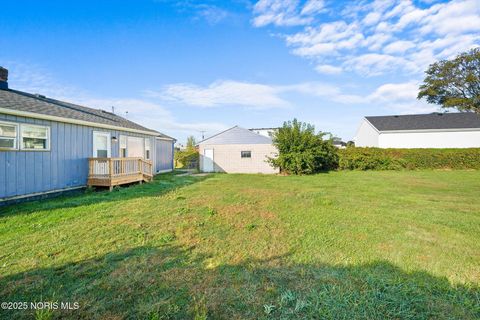 Tiny photo for 2827 126th Street, Toledo, OH 43611 (MLS # 10000226)