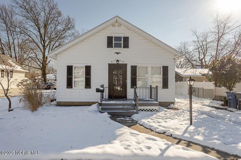 Tiny photo for 102 Silver Maple Drive, Perrysburg, OH 43551 (MLS # 10002229)