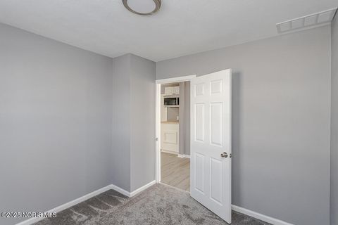 Tiny photo for 102 Silver Maple Drive, Perrysburg, OH 43551 (MLS # 10002229)