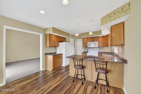 Tiny photo for 4331 N Watercrest Drive, Toledo, OH 43614 (MLS # 10007864)