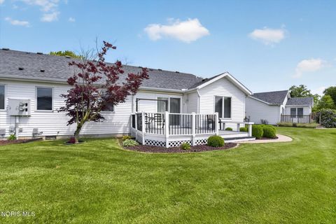 Tiny photo for 4331 N Watercrest Drive, Toledo, OH 43614 (MLS # 10007864)