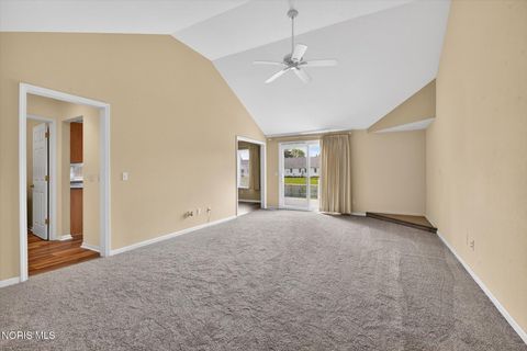 Tiny photo for 4331 N Watercrest Drive, Toledo, OH 43614 (MLS # 10007864)