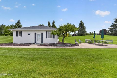 Tiny photo for 4331 N Watercrest Drive, Toledo, OH 43614 (MLS # 10007864)