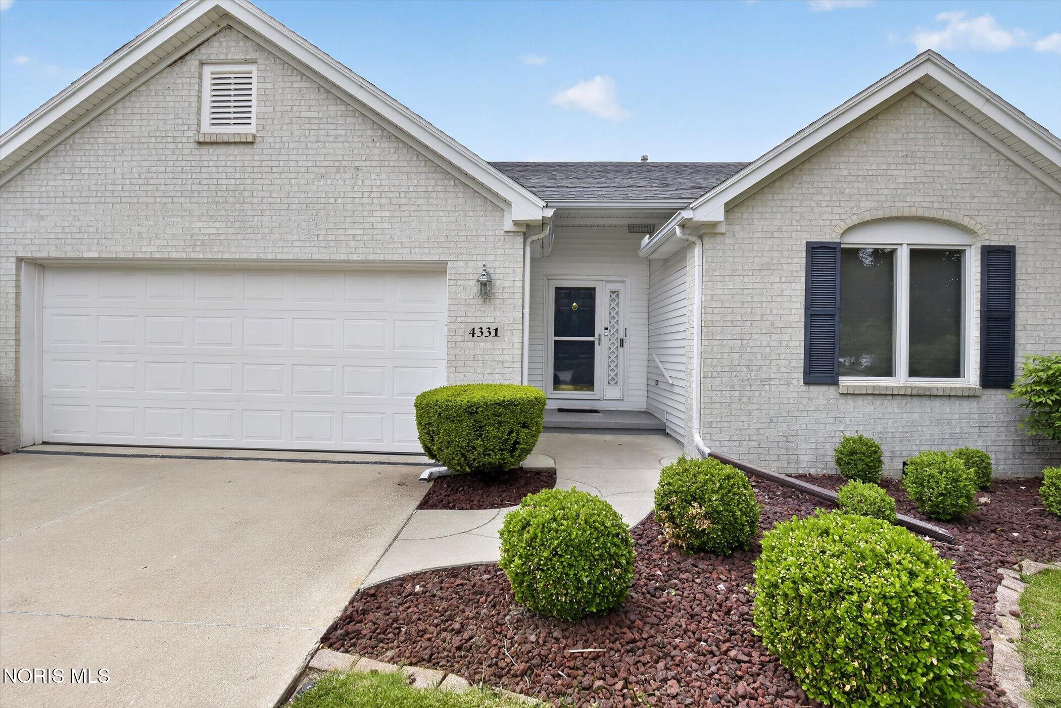 4331 N Watercrest Drive