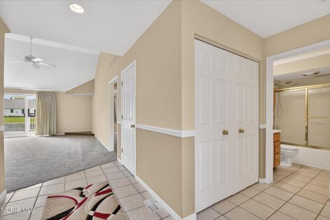 Tiny photo for 4331 N Watercrest Drive, Toledo, OH 43614 (MLS # 10007864)