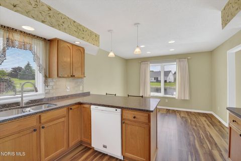 Tiny photo for 4331 N Watercrest Drive, Toledo, OH 43614 (MLS # 10007864)
