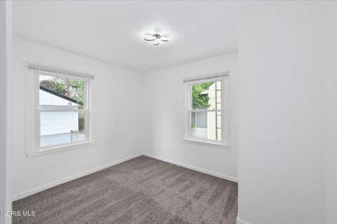 Tiny photo for 225 E Northgate Parkway, Toledo, OH 43612 (MLS # 10011127)