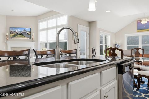 Tiny photo for 5251 Quarry Side Drive, Sylvania, OH 43560 (MLS # 10003436)