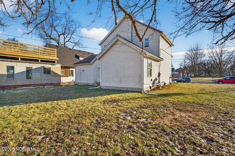 Tiny photo for 3175 Glenwood Avenue, Toledo, OH 43610 (MLS # 10002671)