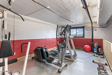 Tiny photo for 110 Ottawa Street #2e, Toledo, OH 43604 (MLS # 10011061)
