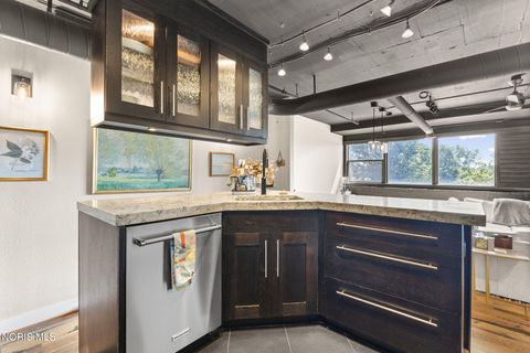 Tiny photo for 110 Ottawa Street #2e, Toledo, OH 43604 (MLS # 10011061)