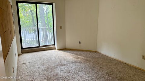 Tiny photo for 3407 Oak Alley Court #Unit 203, Toledo, OH 43606 (MLS # 10000293)