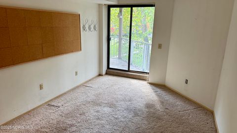 Tiny photo for 3407 Oak Alley Court #Unit 203, Toledo, OH 43606 (MLS # 10000293)