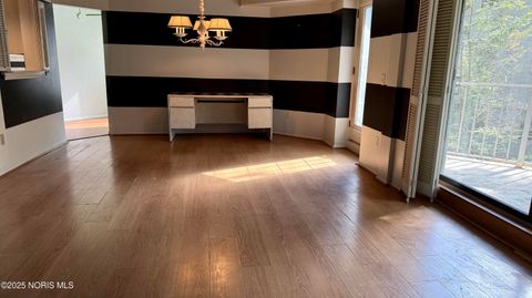Tiny photo for 3407 Oak Alley Court #Unit 203, Toledo, OH 43606 (MLS # 10000293)