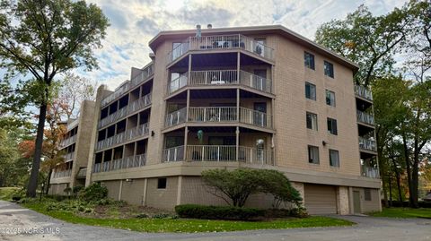 Tiny photo for 3407 Oak Alley Court #Unit 203, Toledo, OH 43606 (MLS # 10000293)