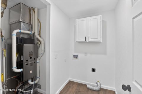 Tiny photo for 250 Bonaparte Drive, Toledo, OH 43615 (MLS # 10003076)