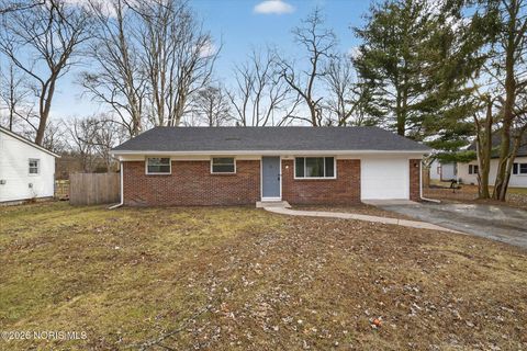 Tiny photo for 250 Bonaparte Drive, Toledo, OH 43615 (MLS # 10003076)