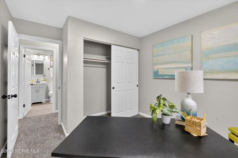 Tiny photo for 250 Bonaparte Drive, Toledo, OH 43615 (MLS # 10003076)