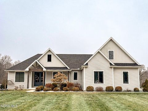 Photo of 1670 County Road Ef, Swanton, OH 43558 (MLS # 10004142)