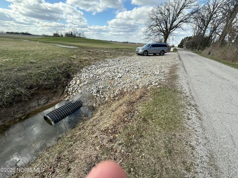 Tiny photo for 17345 Reams Road, Bowling Green, OH 43402 (MLS # 10003479)