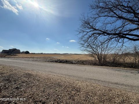 Tiny photo for 17345 Reams Road, Bowling Green, OH 43402 (MLS # 10003479)