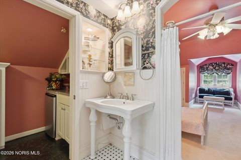 Tiny photo for 3614 Edgevale Road, Ottawa Hills, OH 43606 (MLS # 10003828)