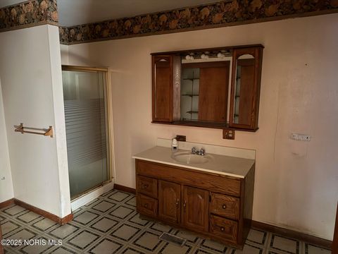 Tiny photo for 6022 Clover Lane, Toledo, OH 43623 (MLS # 10000648)