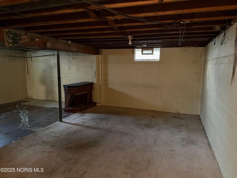 Tiny photo for 6022 Clover Lane, Toledo, OH 43623 (MLS # 10000648)