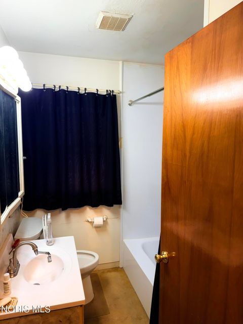 Tiny photo for 5263 W 148th Street, Other, OH 44141 (MLS # 10006364)