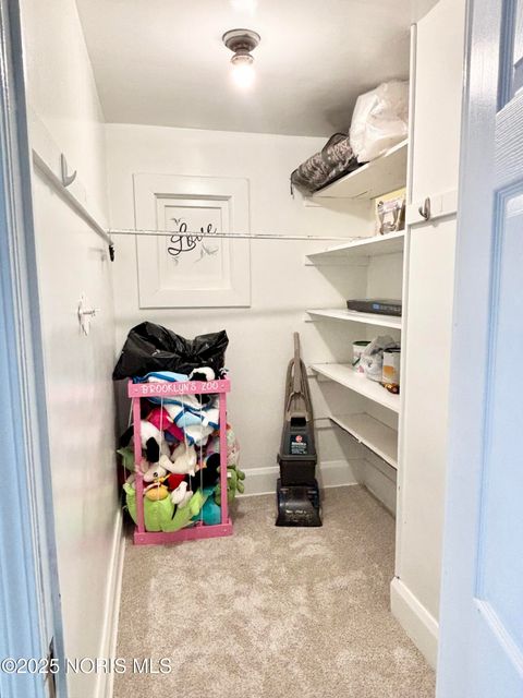 Tiny photo for 5149 Bayshore Road, Oregon, OH 43616 (MLS # 10002526)