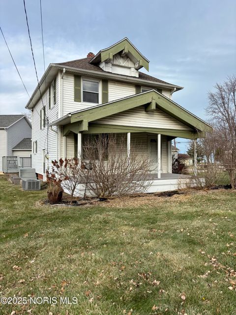 Tiny photo for 5149 Bayshore Road, Oregon, OH 43616 (MLS # 10002526)