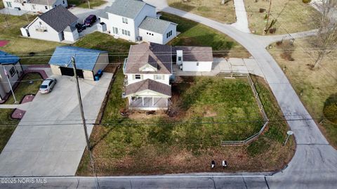 Tiny photo for 5149 Bayshore Road, Oregon, OH 43616 (MLS # 10002526)