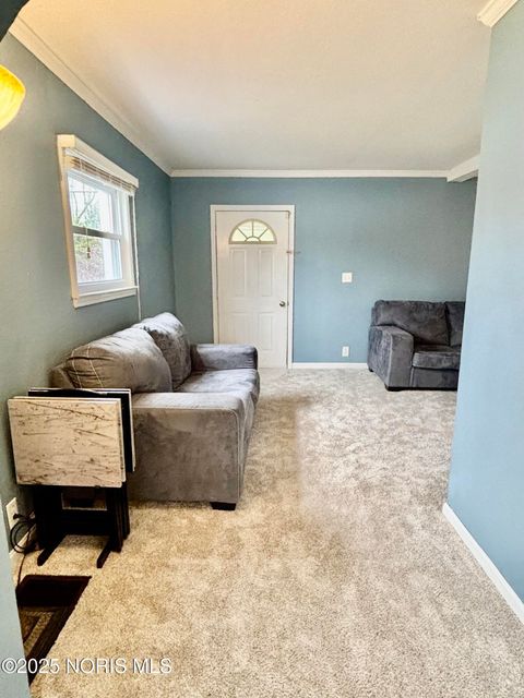 Tiny photo for 5149 Bayshore Road, Oregon, OH 43616 (MLS # 10002526)