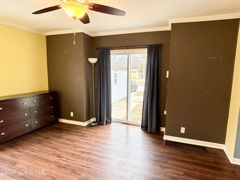 Tiny photo for 5149 Bayshore Road, Oregon, OH 43616 (MLS # 10002526)