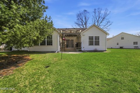 Tiny photo for 817 Wind Breeze Drive, Toledo, OH 43615 (MLS # 10008231)