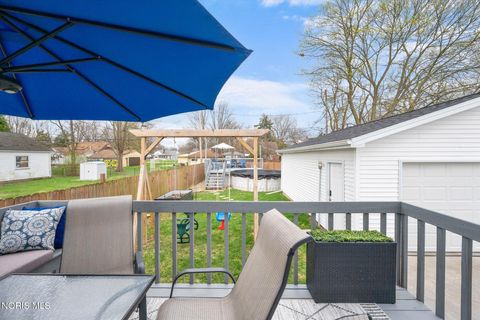 Tiny photo for 903 Lochhaven Boulevard, Maumee, OH 43537 (MLS # 10006065)