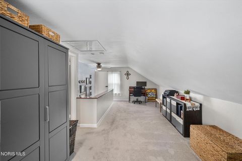 Tiny photo for 903 Lochhaven Boulevard, Maumee, OH 43537 (MLS # 10006065)