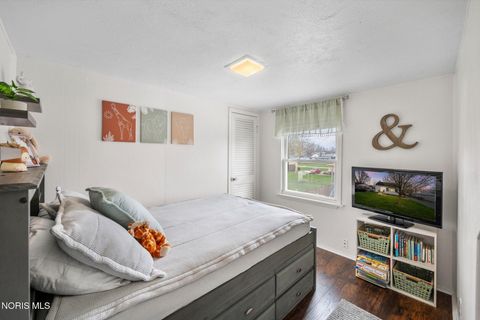 Tiny photo for 903 Lochhaven Boulevard, Maumee, OH 43537 (MLS # 10006065)