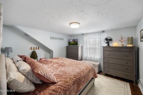 Tiny photo for 903 Lochhaven Boulevard, Maumee, OH 43537 (MLS # 10006065)