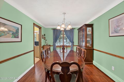 Tiny photo for 4671 Valley Ridge Court, Toledo, OH 43614 (MLS # 10003535)