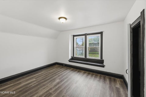 Tiny photo for 536 Acklin Avenue, Toledo, OH 43620 (MLS # 10013671)